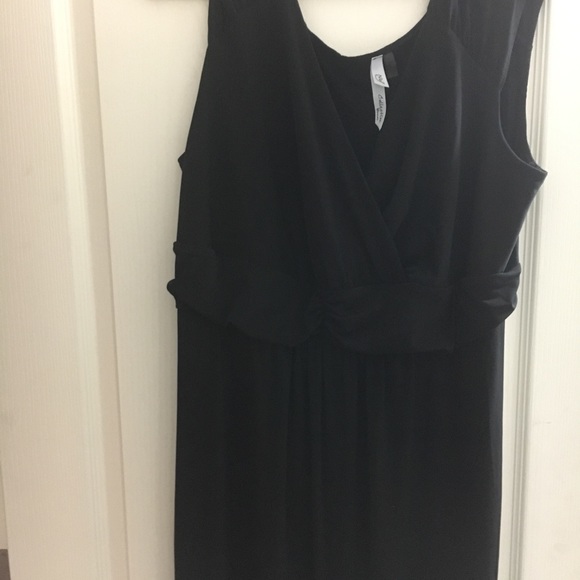 Long black dress - Picture 2 of 2